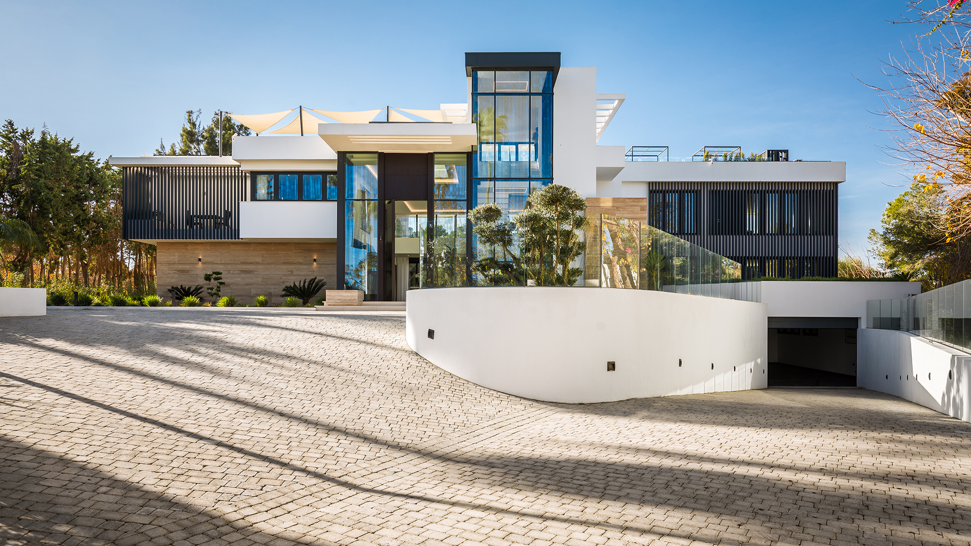 Casa La Colina — Exceptional Living in Sotogrande